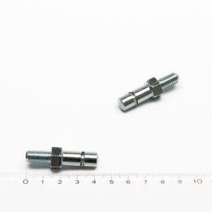 Axe de roue avec filetage